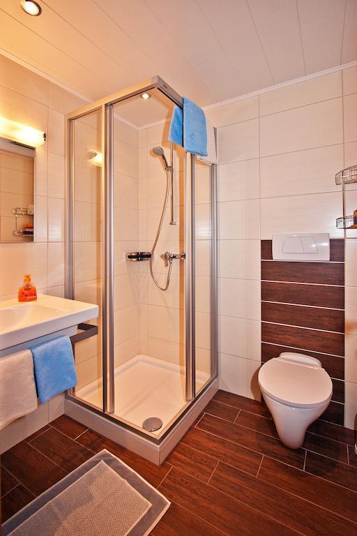 Ferienwohnungen Appartements Patscheider Финкенберг Стая снимка